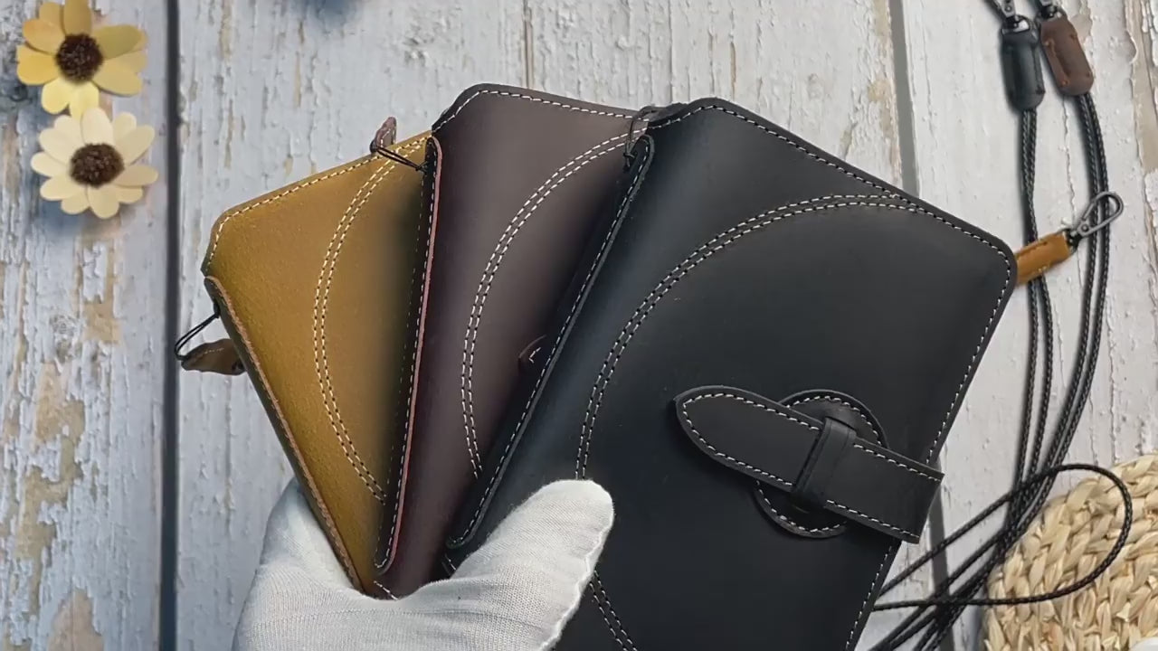 Crazy Horse Leather RFID Passport Holder with AirTag Slot – Travel Wallet Organizer