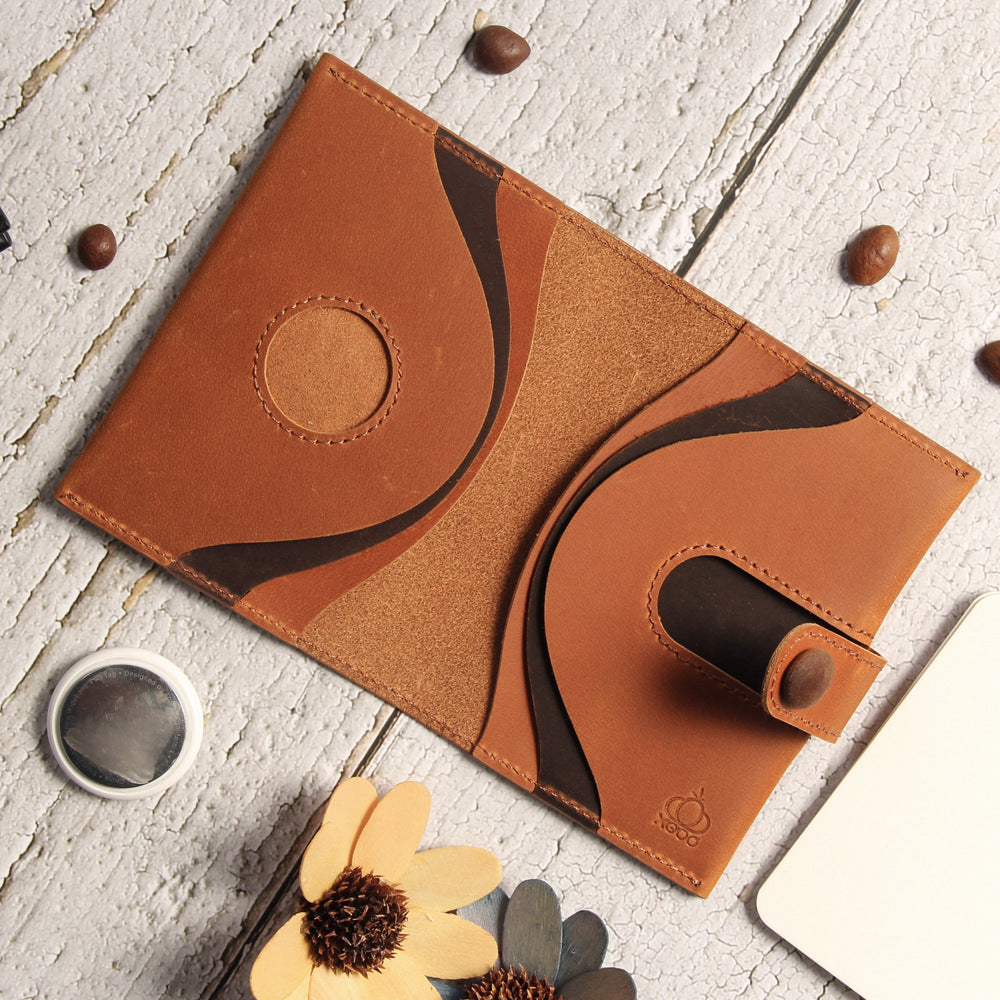 Men's Genuine Leather AirTag Wallet – RFID Blocking with ID Window & Card Storage