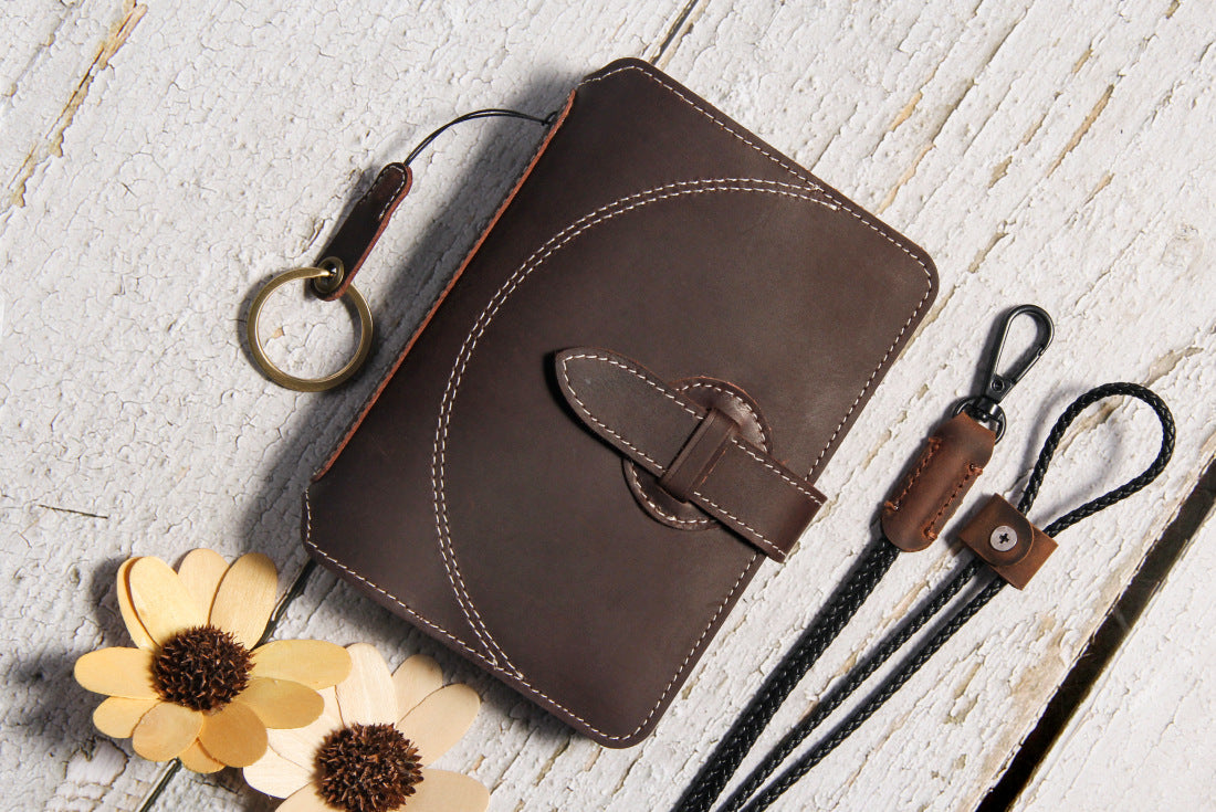 Crazy Horse Leather RFID Passport Holder with AirTag Slot – Travel Wallet Organizer